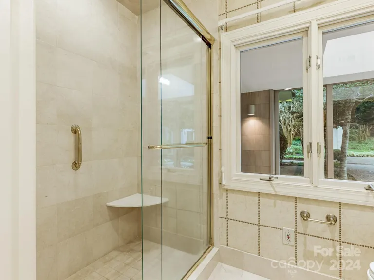 Charlotte Real Estate | View 3531 Sharon Road | room 34 | View 35