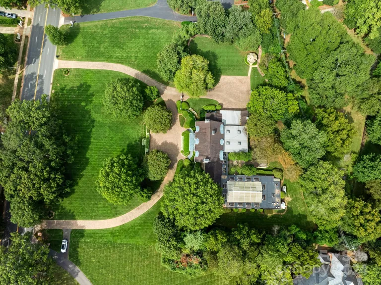 Charlotte Real Estate | View 3531 Sharon Road | room 7 | View 8