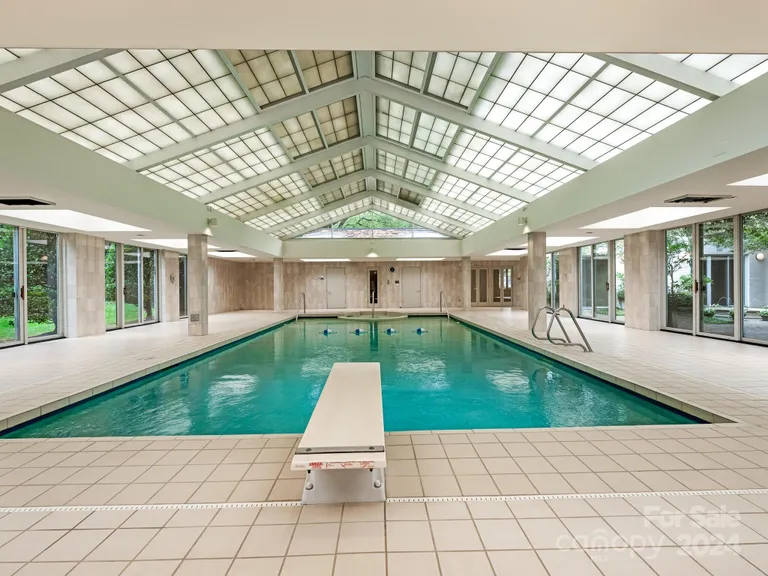 Charlotte Real Estate | View 3531 Sharon Road | room 43 | View 44