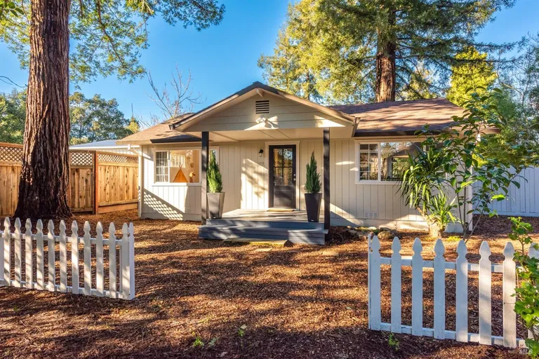 Northern California Real Estate | View 177 Willow Street | room 1 | View 2