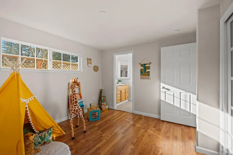 Northern California Real Estate | View 177 Willow Street | room 21 | View 22