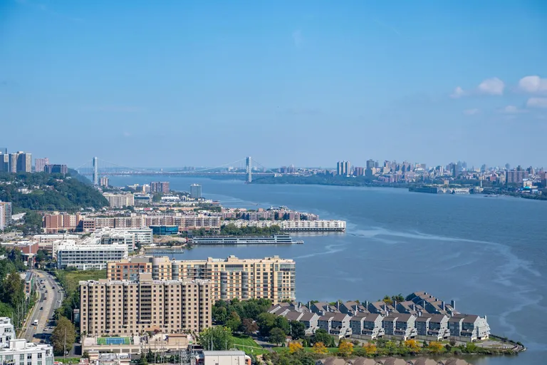New York City Real Estate | View 7004 Blvd East Unit# 41B | room 22 | View 23
