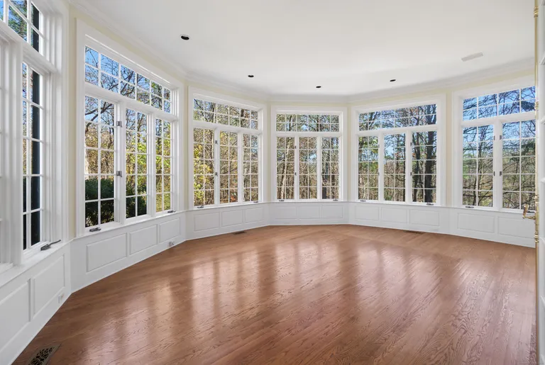 Greenwich Real Estate | View 534 Stanwich Road | room 11 | View 12