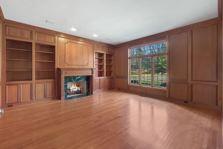Greenwich Real Estate | View 534 Stanwich Road | room 10 | View 11