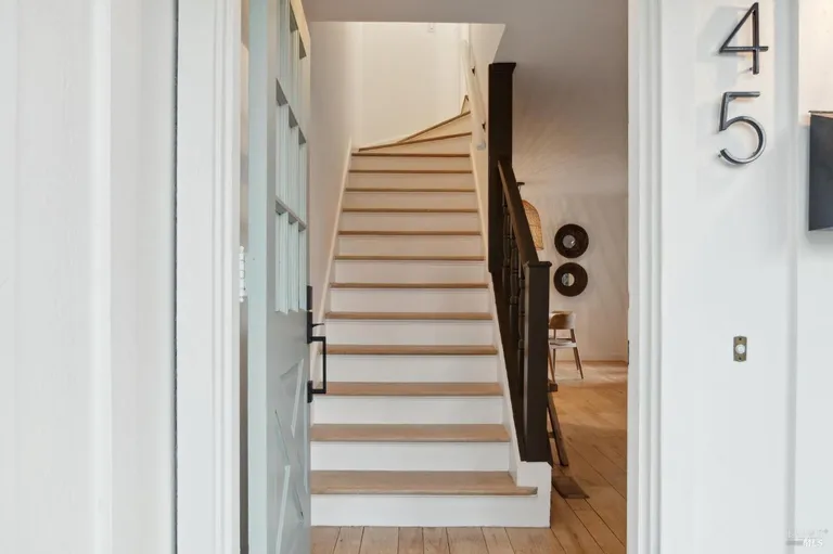 Northern California Real Estate | View 145 Rafael Drive | room 3 | View 4