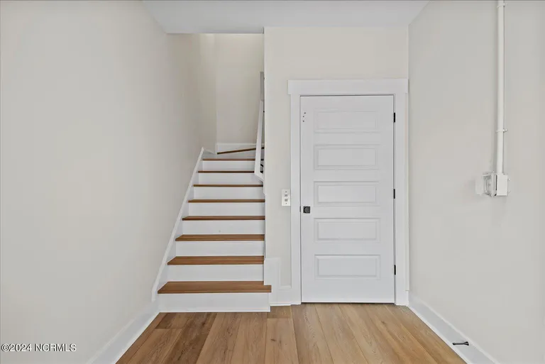 Wilmington, NC Real Estate | View 128 Sea Oaks Court | room 7 | View 8