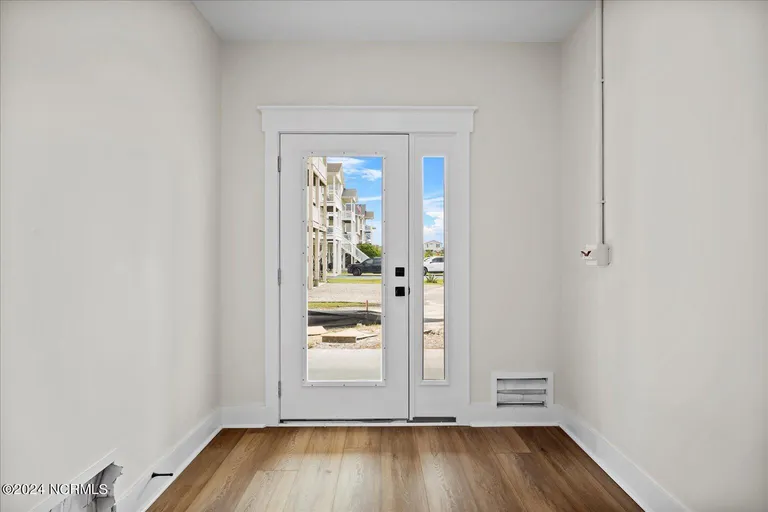 Wilmington, NC Real Estate | View 128 Sea Oaks Court | room 8 | View 9
