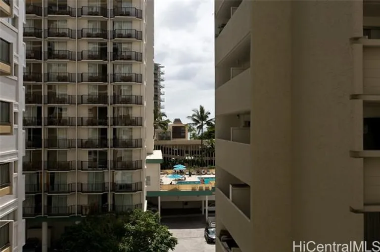 New York City Real Estate | View 2463 Kuhio Avenue, #706 | room 12 | View 13