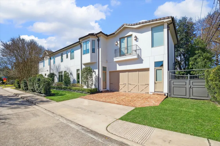 Houston Real Estate | View 3302 Amherst Street | room 2 | View 3