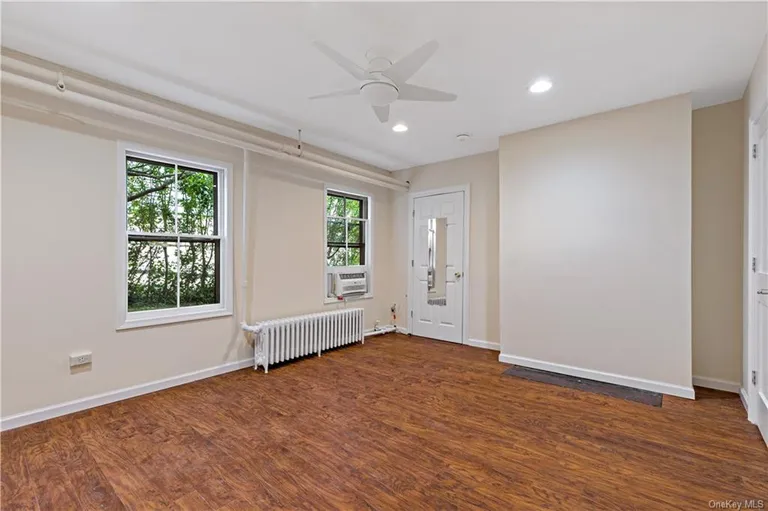 New York City Real Estate | View 22 Maple Street | room 19 | View 20