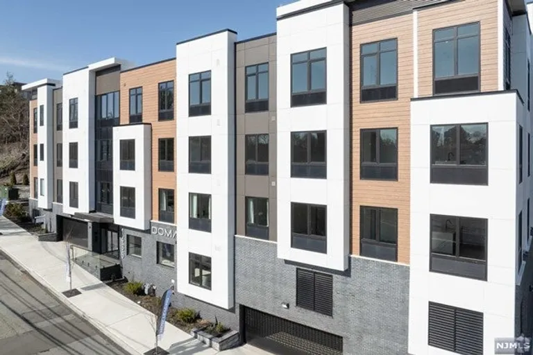 Bergen County Real Estate | View 1435 10th Street #412 | room 21 | View 22