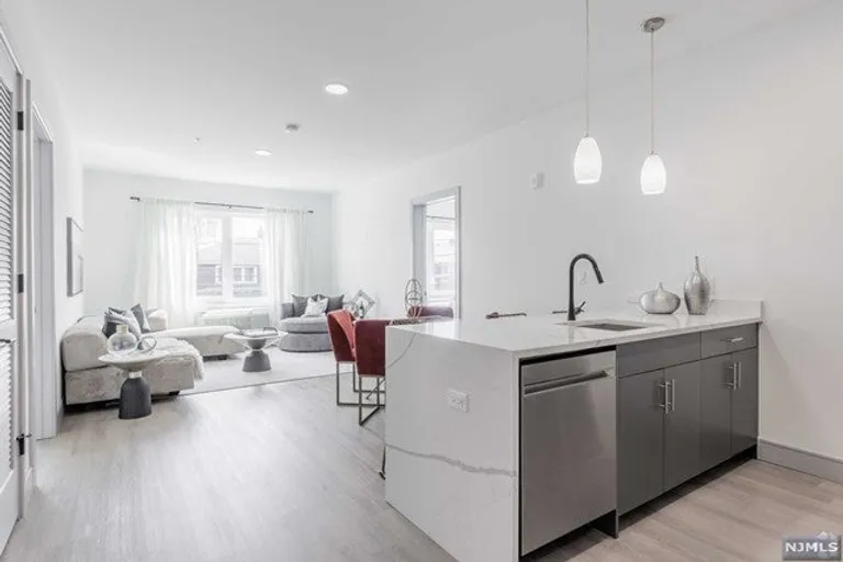 Bergen County Real Estate | View 1435 10th Street #412 | room 13 | View 14