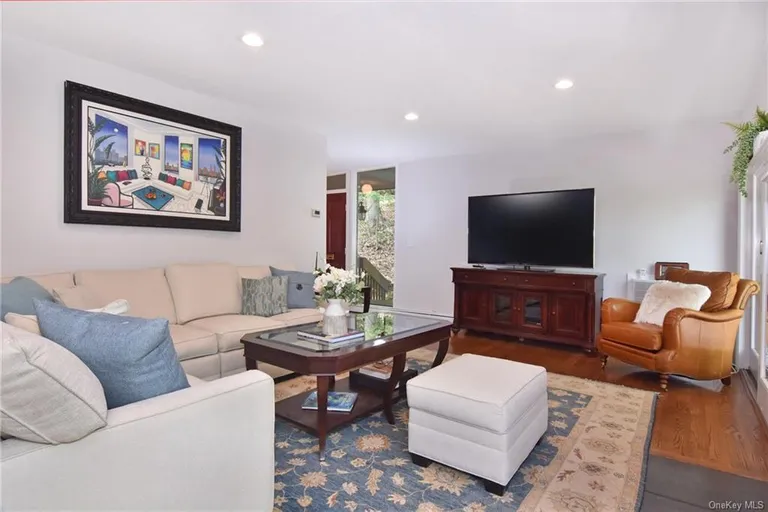 New York City Real Estate | View 122 Ogden Avenue | room 3 | View 4