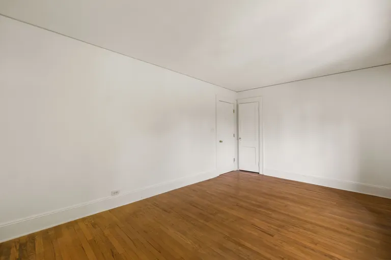 New York City Real Estate | View 20 Center Road | Sitting Room Revised MLS-83 | View 16