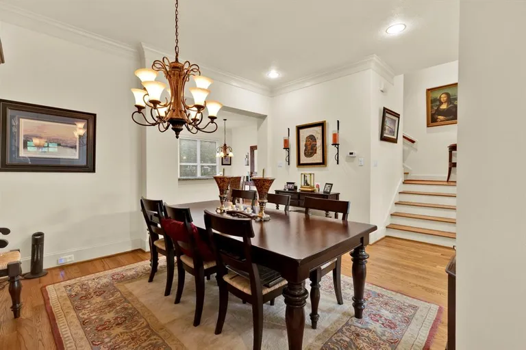 New York City Real Estate | View 39 Colonial Row Drive | room 7 | View 8