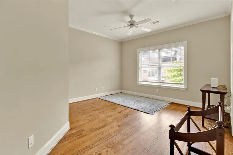 New York City Real Estate | View 39 Colonial Row Drive | room 19 | View 20