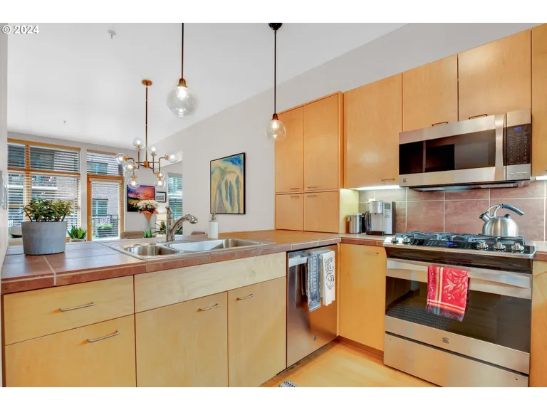 New York City Real Estate | View 821 NW 11th Ave #301 | room 8 | View 9