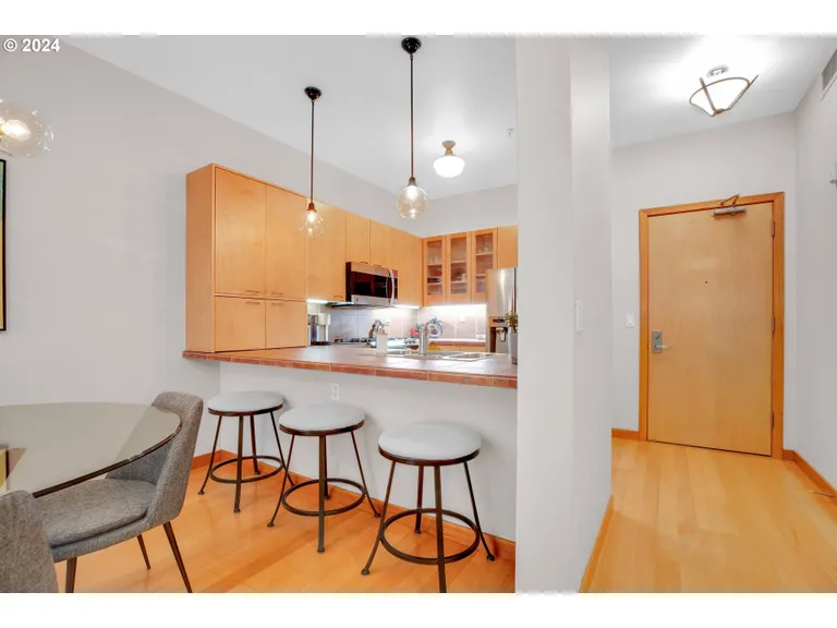 New York City Real Estate | View 821 NW 11th Ave #301 | room 7 | View 8