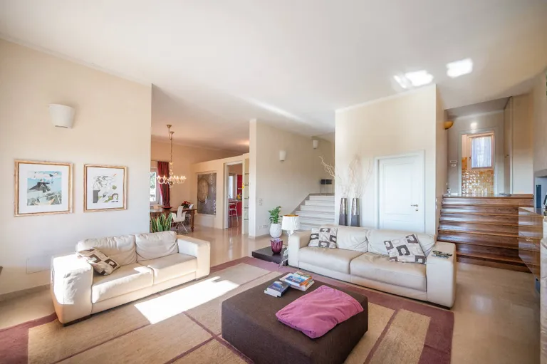 Northeast Italy Real Estate | View Villa del Golfo - VI001356 | 10 | View 10