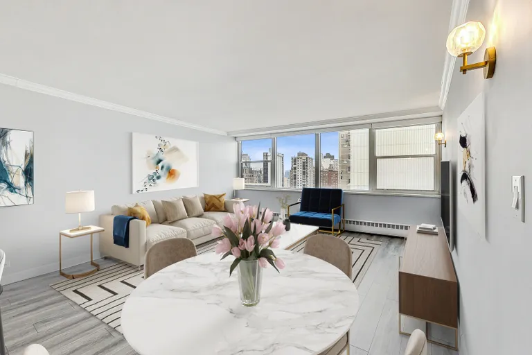 New York City Real Estate | View 1150 N Lake Shore, 20G | room 1 | View 2