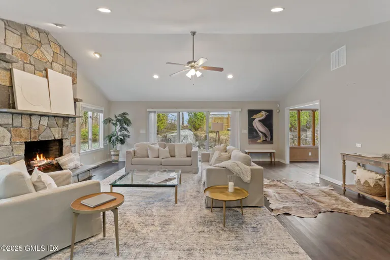 Greenwich Real Estate | View 16 Dandy Drive | room 14 | View 15