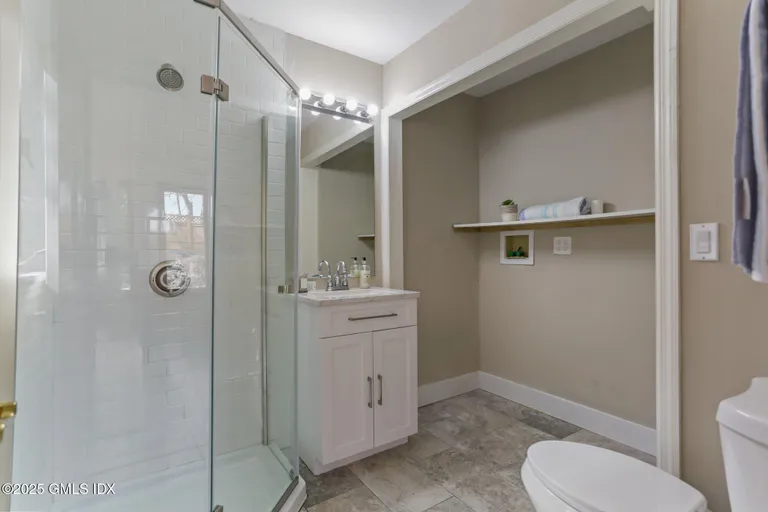 Greenwich Real Estate | View 16 Dandy Drive | room 18 | View 19