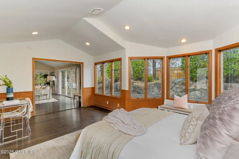 Greenwich Real Estate | View 16 Dandy Drive | room 17 | View 18