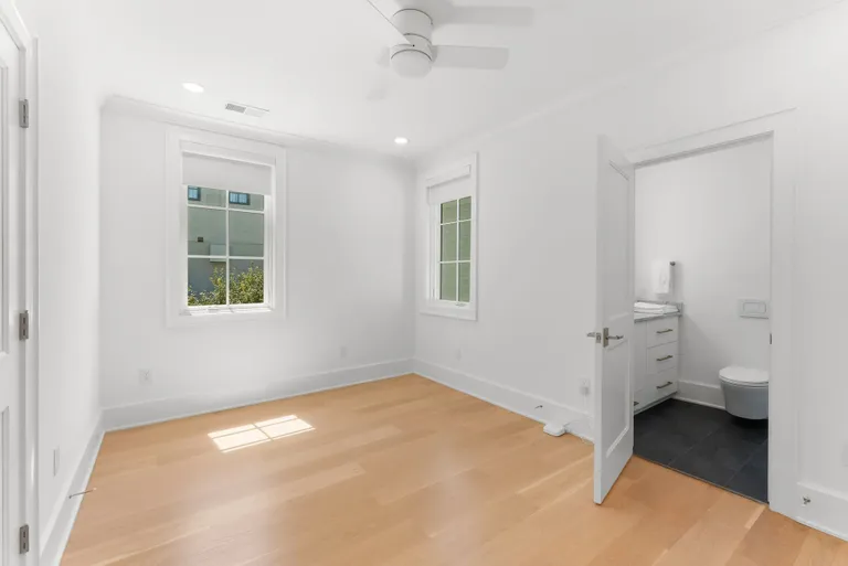New York City Real Estate | View 1446 Queens Road W | Full Bath | View 46