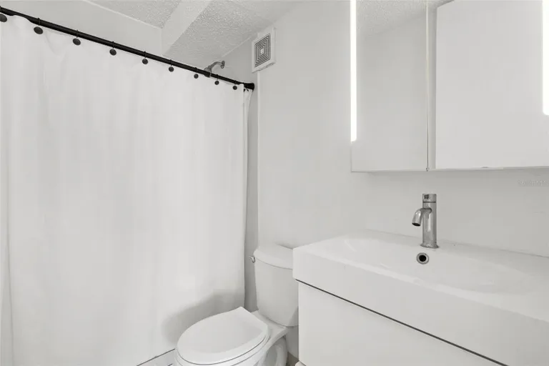 New York City Real Estate | View 1479 Ashford Ave. #1505 | room 7 | View 8