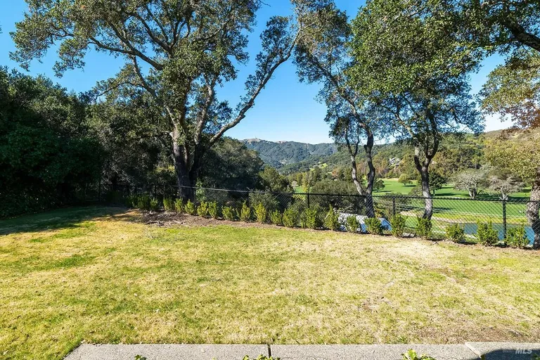 Northern California Real Estate | View 6 Carnoustie Drive | room 29 | View 30