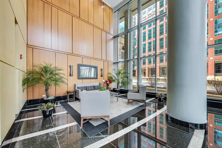 New York City Real Estate | View 345 N Lasalle, 4103 | room 8 | View 9