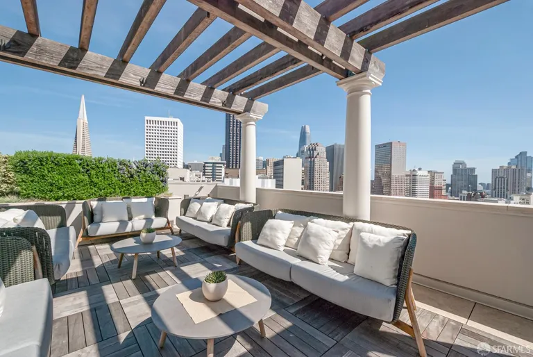 New York City Real Estate | View 875 California Street Unit# 305 | room 30 | View 31