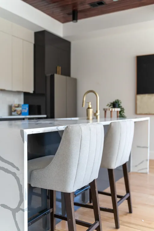 Jersey City/Hoboken Real Estate | View 22 Beacon Ave Unit# 2B | room 1 | View 2