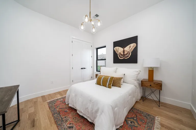 Jersey City/Hoboken Real Estate | View 22 Beacon Ave Unit# 2B | room 17 | View 18