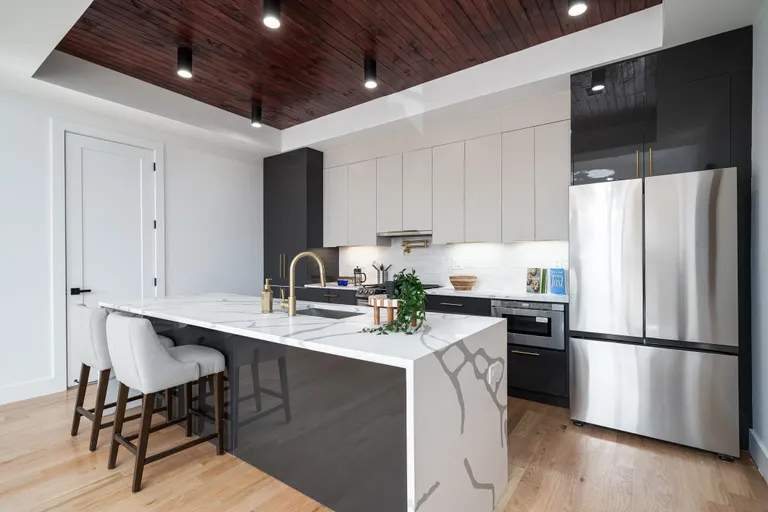Jersey City/Hoboken Real Estate | View 22 Beacon Ave Unit# 2B | room 2 | View 3