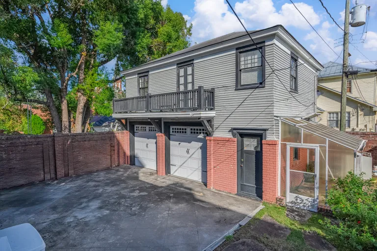 Savannah Real Estate | View 18 East 34th Street | room 40 | View 41