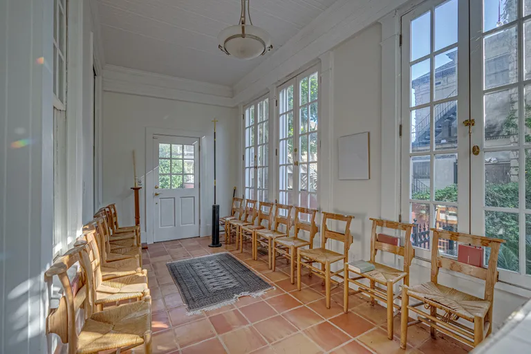 Savannah Real Estate | View 18 East 34th Street | room 38 | View 39