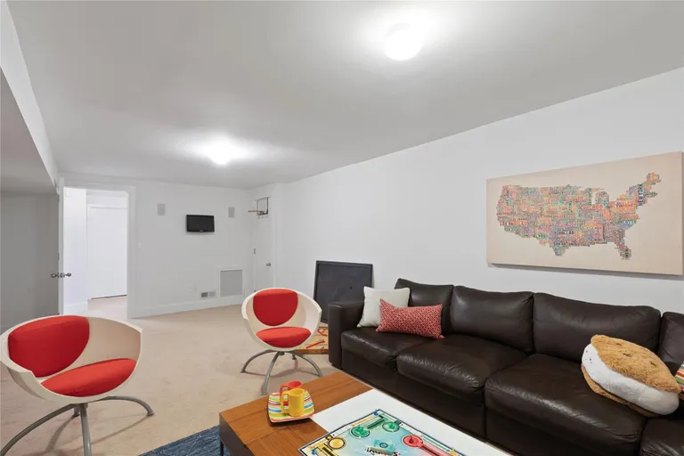 Westchester Real Estate | View 44 Riverview Road | room 34 | View 35