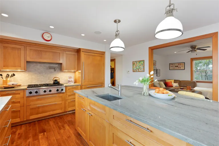 Westchester Real Estate | View 44 Riverview Road | room 9 | View 10