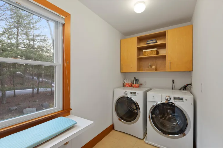 Westchester Real Estate | View 44 Riverview Road | room 26 | View 27