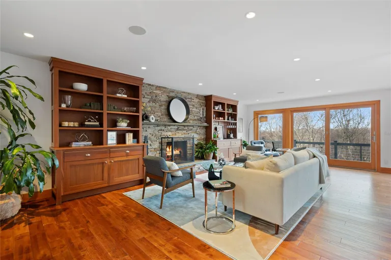 Westchester Real Estate | View 44 Riverview Road | 4 Beds, 3 Baths | View 1