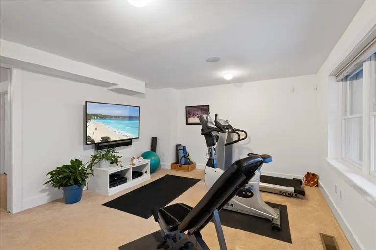 Westchester Real Estate | View 44 Riverview Road | room 39 | View 40