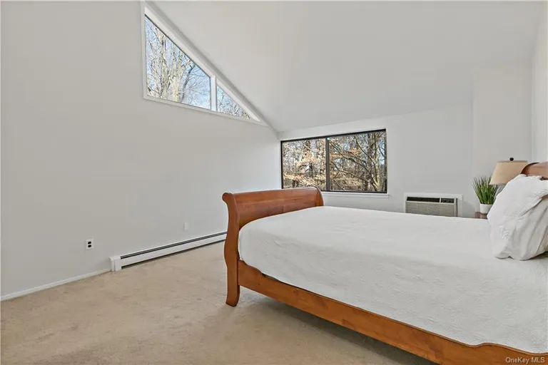 New York City Real Estate | View 21 Deerfoot Lane | room 8 | View 9