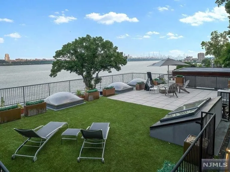 New York City Real Estate | View 34 Shore Road | room 35 | View 36