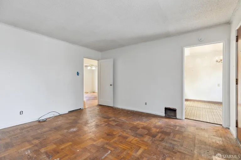 New York City Real Estate | View 1433 Innes Avenue | room 7 | View 8