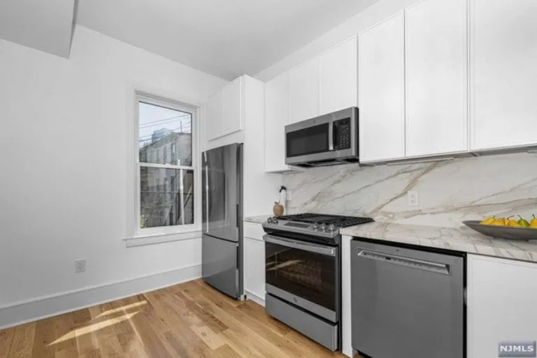 New York City Real Estate | View 292 Varick Street | room 82 | View 83