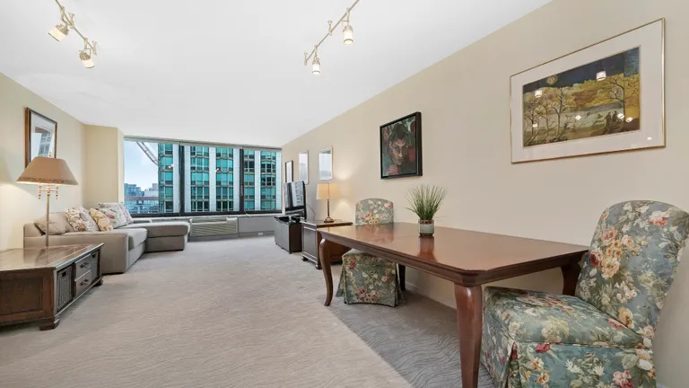 New York City Real Estate | View 155 N Harbor, 4505 | room 5 | View 6