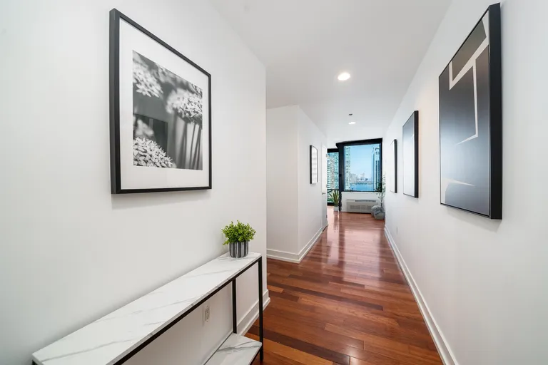 New York City Real Estate | View 389 Washington St Unit# 12F | room 20 | View 21