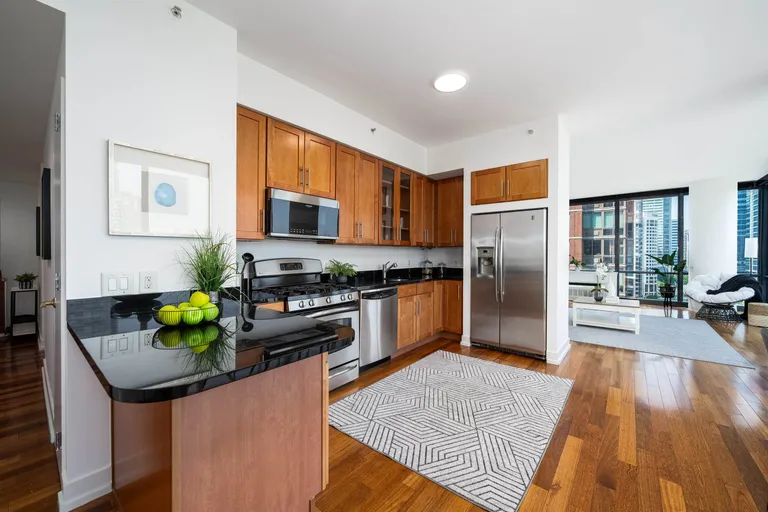 New York City Real Estate | View 389 Washington St Unit# 12F | room 17 | View 18