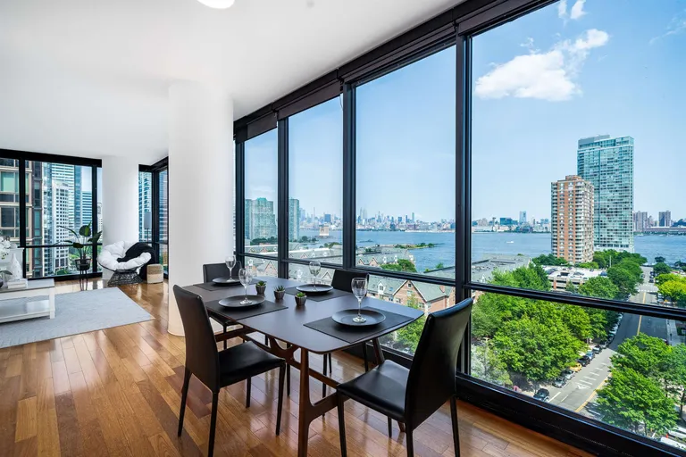 New York City Real Estate | View 389 Washington St Unit# 12F | room 4 | View 5